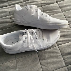 VANS WHITE LEATHER SNEAKERS - women’s size 8 - great condition!